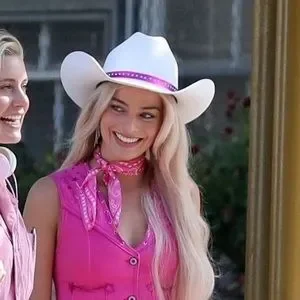 Barbie | Accessories | Malibu Barbie Bundle Cowboy Hat  display picture 1